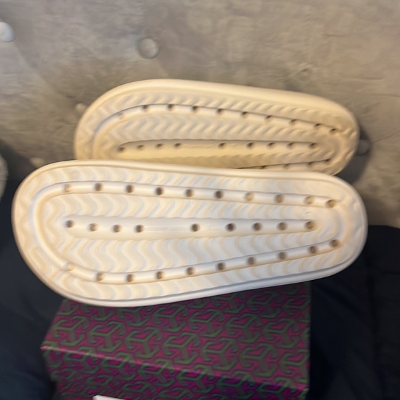 TORY BURCH Shower Slide- Eva - Picture 3 of 8